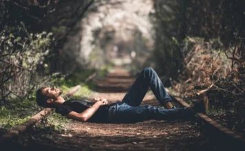 13 short bedtime stories (for children and adults)