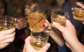 15 Fun Drinking Games (Group & Couples)