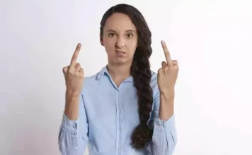 ⇨ 15 words to insult (properly)