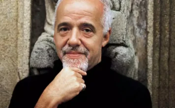 45 phrases by Paulo Coelho about love and life