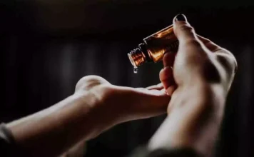 → When I wake up my hands are numb: WHY?