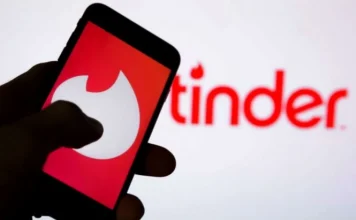 How to flirt on Tinder with 7 basic tips