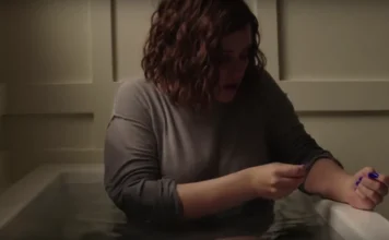 Netflix changes the suicide scene in ’13 Reasons Why’