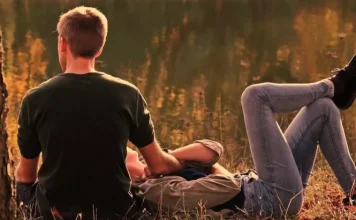 Advantages and disadvantages of using sex toys as a couple