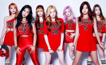 What is k-pop and the top 10 groups