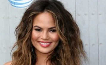 Christine Teigen: bio of the famous model