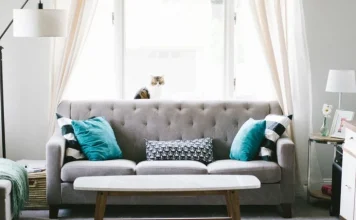 Custom sofas: tips and tricks to furnish your living room with style