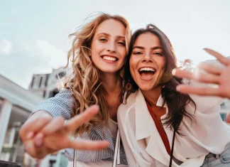 Friendship between zodiac signs: which ones get along best?