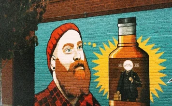 Hipster style: origins and trends