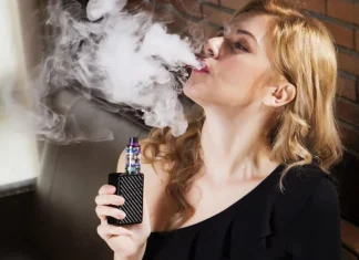 Liquids for electronic cigarettes: substances harmful to health?