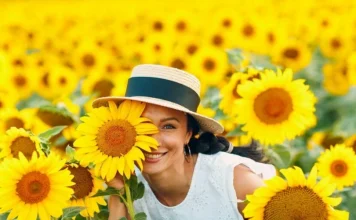 The perfect flower for every sign of the zodiac