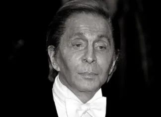 Valentino: the biography of the Italian designer