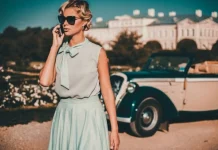 Vintage and trendy: timeless clothing and accessories recovery