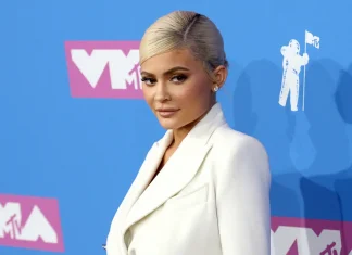 How much do social media stars earn?